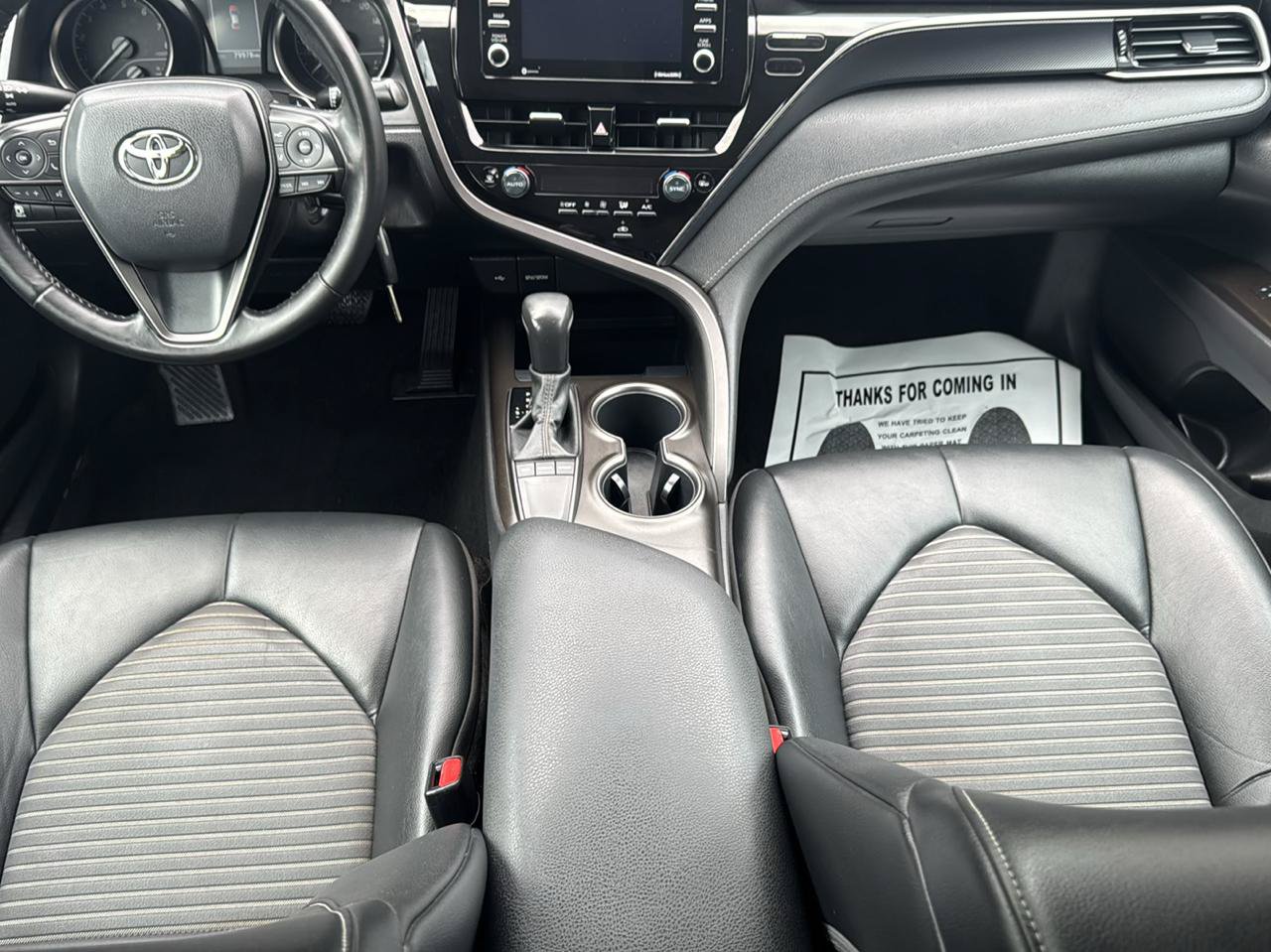 Used 2022 Toyota Camry SE FWD image 37