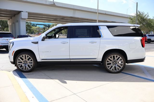 New 2026 GMC Yukon XL Denali Ultimate AWD/4WD image 4