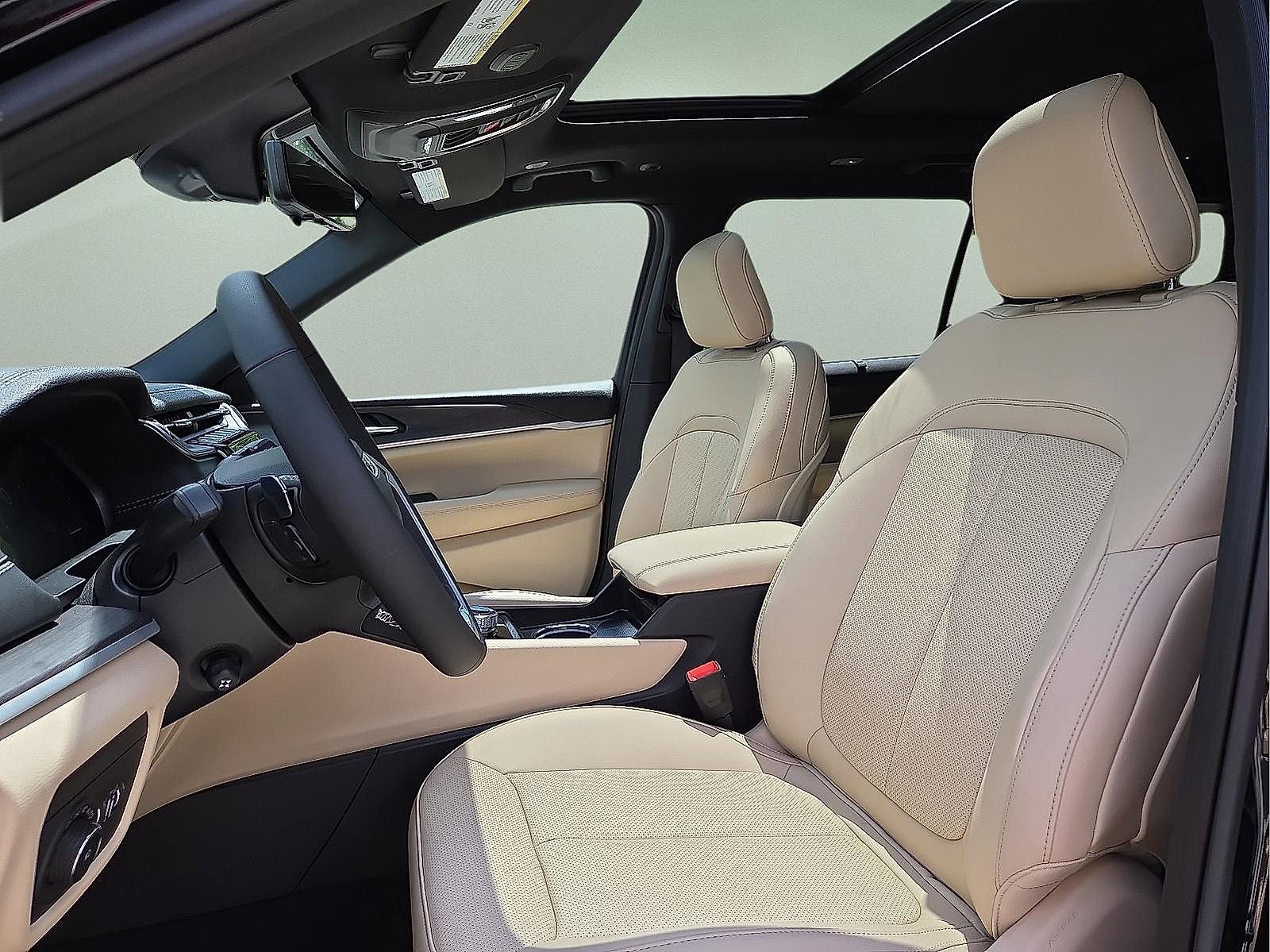 New 2025 Jeep Grand Cherokee L Limited w/ Luxury Tech Group II image 12