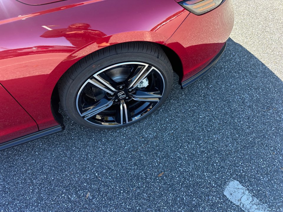 Used 2025 Honda Accord Sport image 25