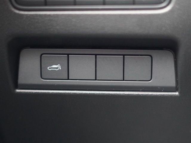 Used 2025 MAZDA CX-90 Plug-In Hybrid w/ Preferred image 20