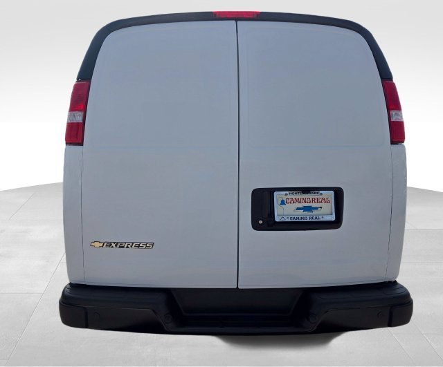 New 2026 Chevrolet Express 2500 w/ Driver Convenience Package RWD image 6