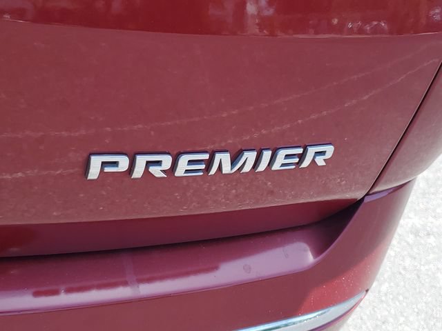 Certified 2020 Chevrolet Traverse Premier w/ LPO, Cargo Package FWD image 11