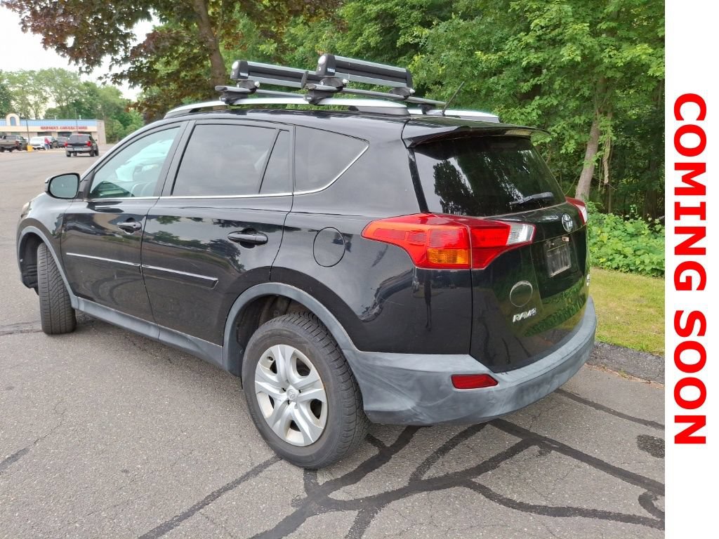 Used 2015 Toyota RAV4 LE AWD/4WD image 8