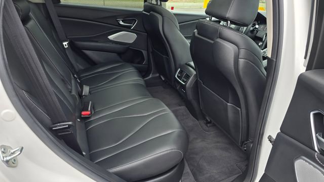 Used 2024 Acura RDX w/ Technology Package image 12