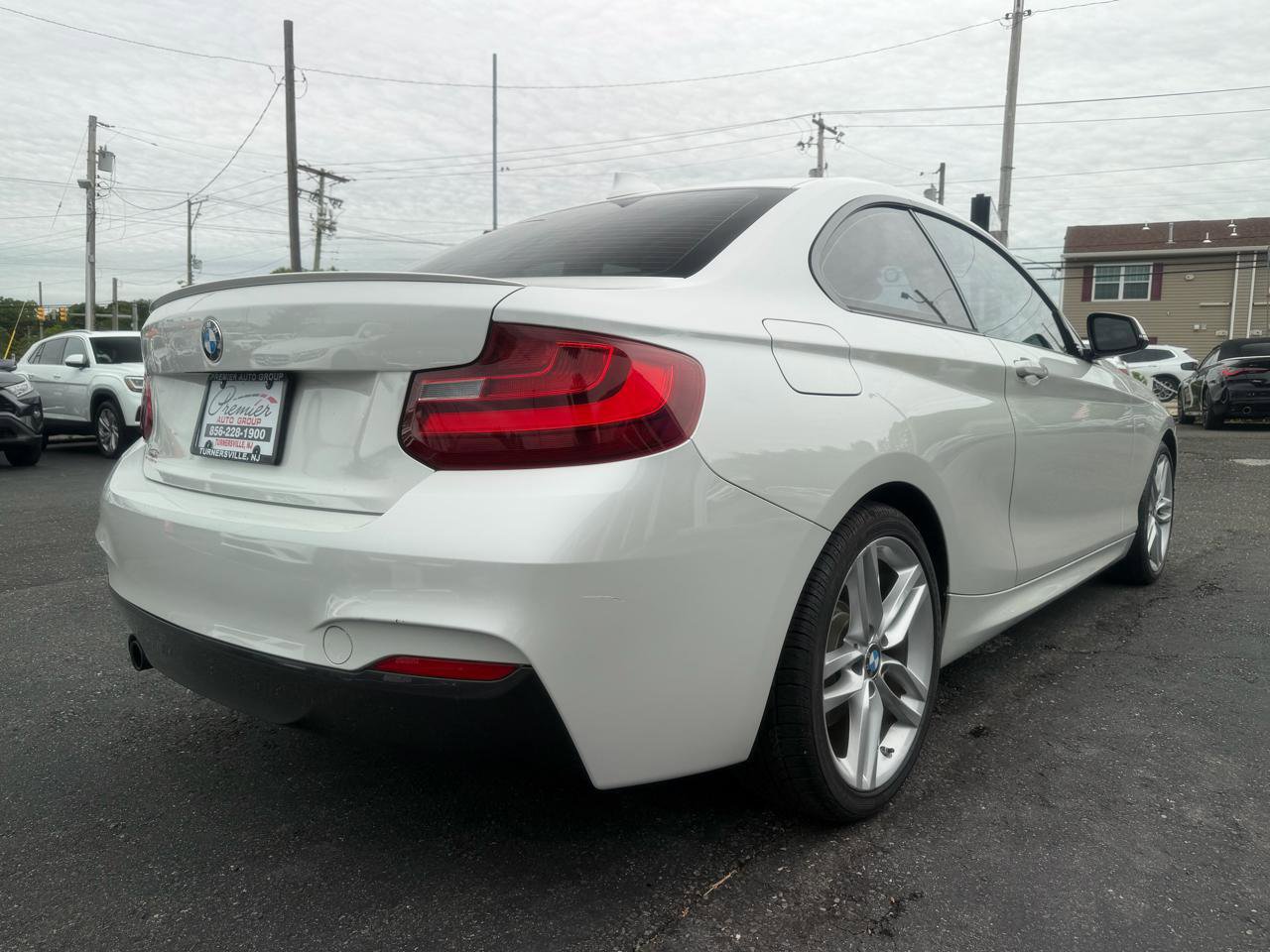 Used 2016 BMW 228i xDrive Coupe AWD/4WD image 5