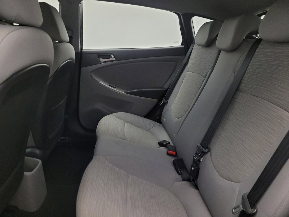 Used 2017 Hyundai Accent SE FWD image 18