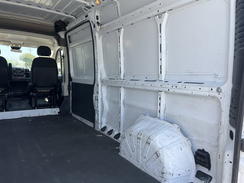 Used 2021 RAM ProMaster 2500 FWD image 11