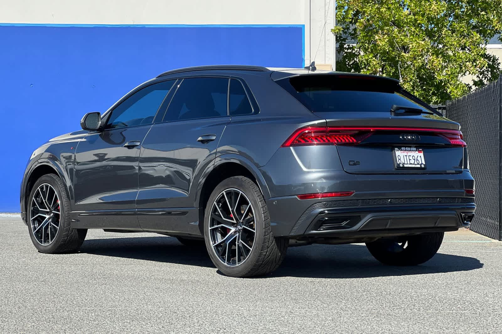 Used 2019 Audi Q8 Premium Plus w/ Premium Plus AWD/4WD image 5