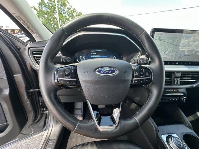 Used 2024 Ford Escape Platinum AWD/4WD image 30