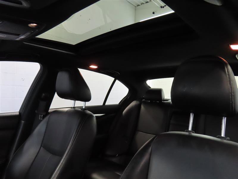 Used 2022 INFINITI Q50 Sensory image 19