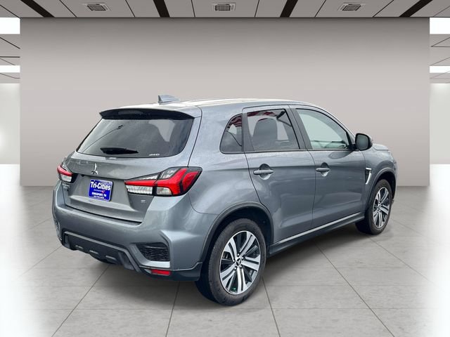 Used 2025 Mitsubishi Outlander Sport AWD image 3