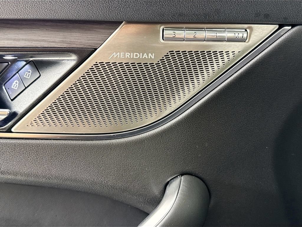 Certified 2022 Jaguar F-PACE S AWD/4WD image 22