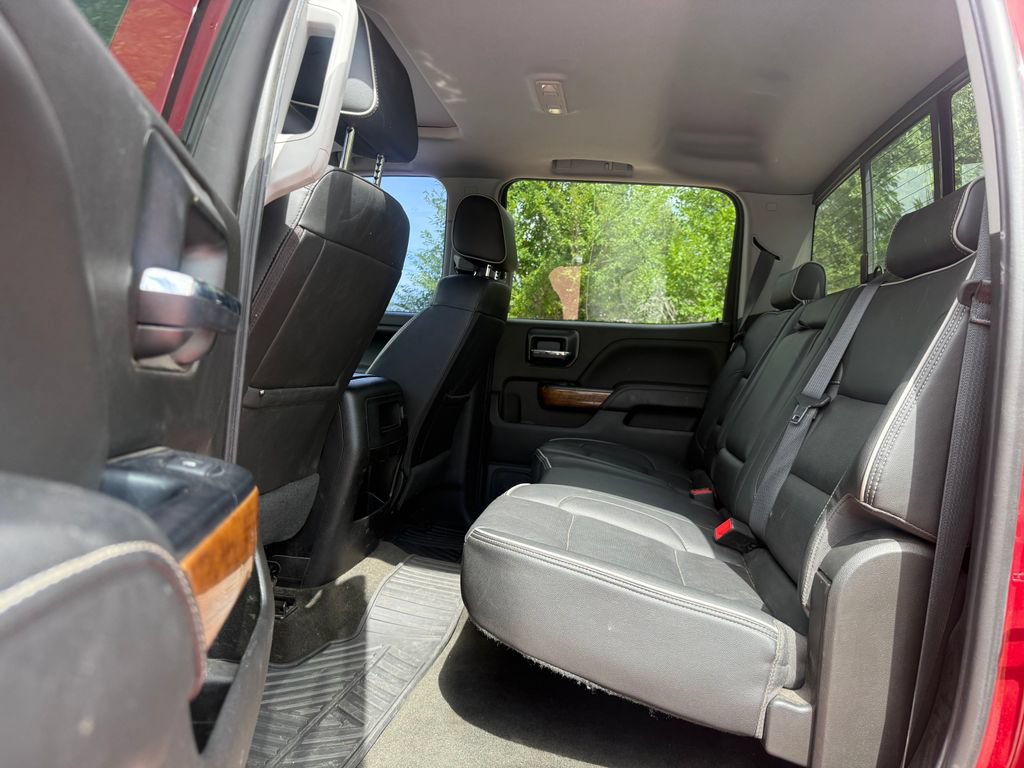 Used 2018 Chevrolet Silverado 2500 High Country w/ Duramax Plus Package AWD/4WD image 19