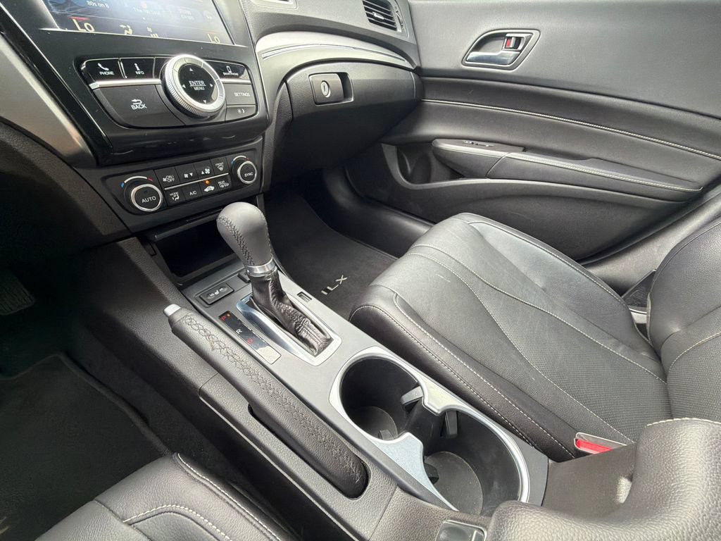 Used 2020 Acura ILX FWD image 19