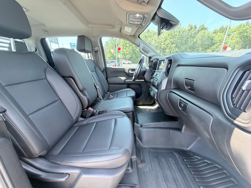 Used 2024 Chevrolet Silverado 3500 W/T w/ Snow Plow Prep Package AWD/4WD image 22