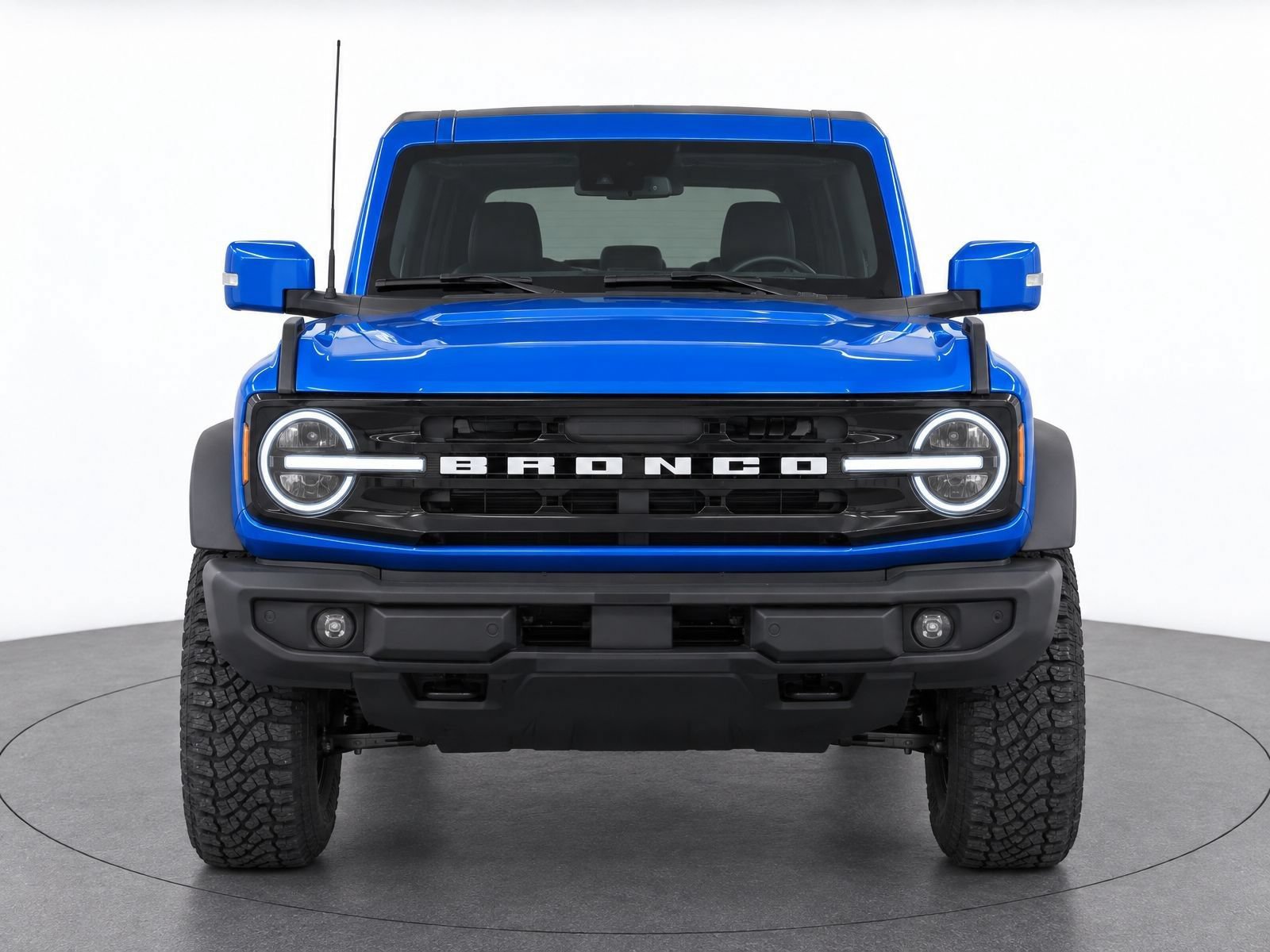 Used 2023 Ford Bronco Outer Banks w/ Sasquatch Package AWD/4WD image 6