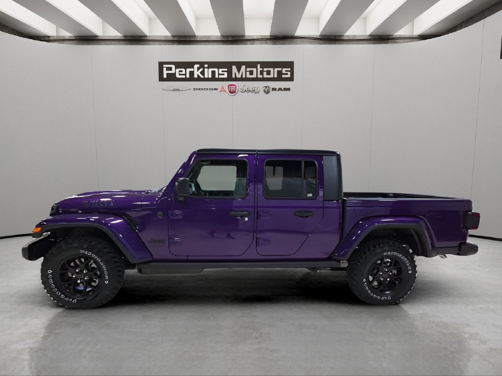 New 2026 Jeep Gladiator Sport AWD/4WD image 2