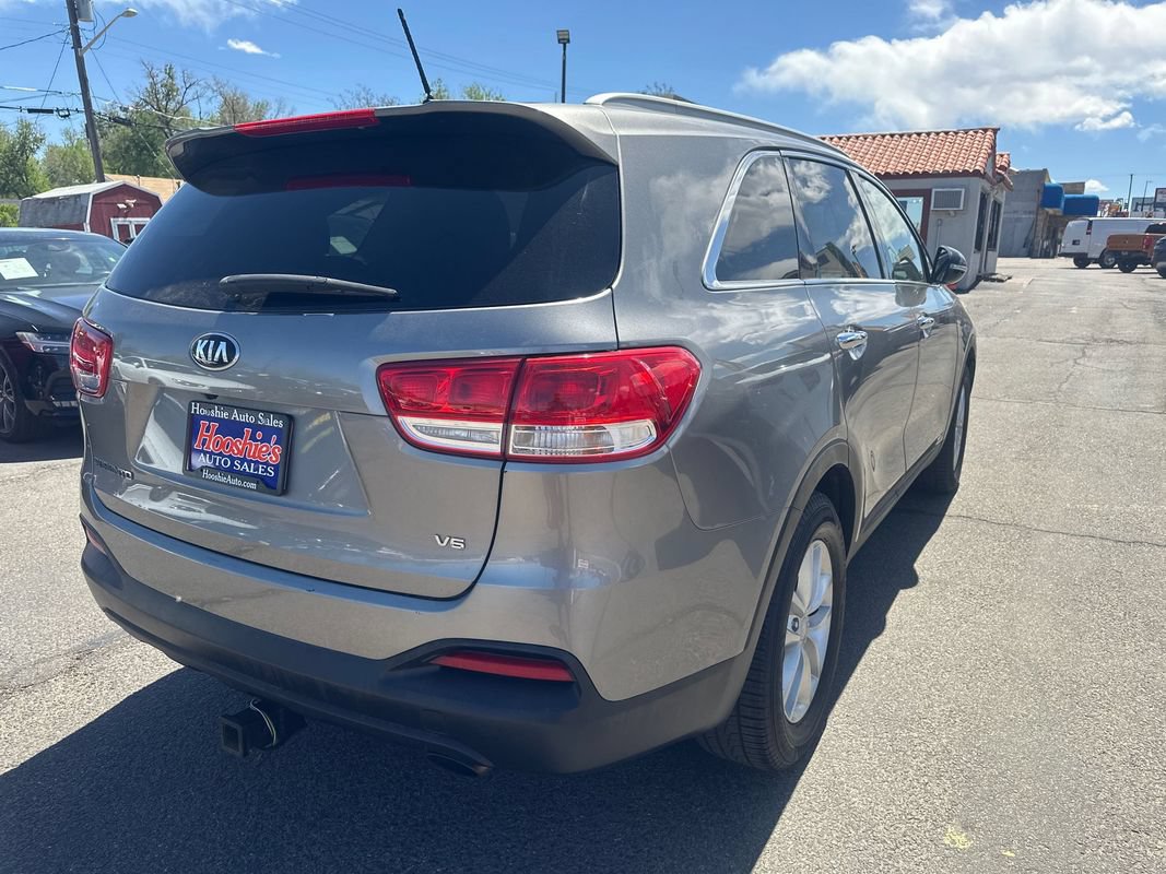 Used 2016 Kia Sorento LX AWD/4WD image 12