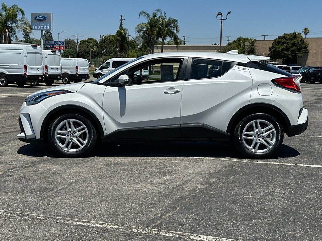 Used 2021 Toyota C-HR LE FWD image 6