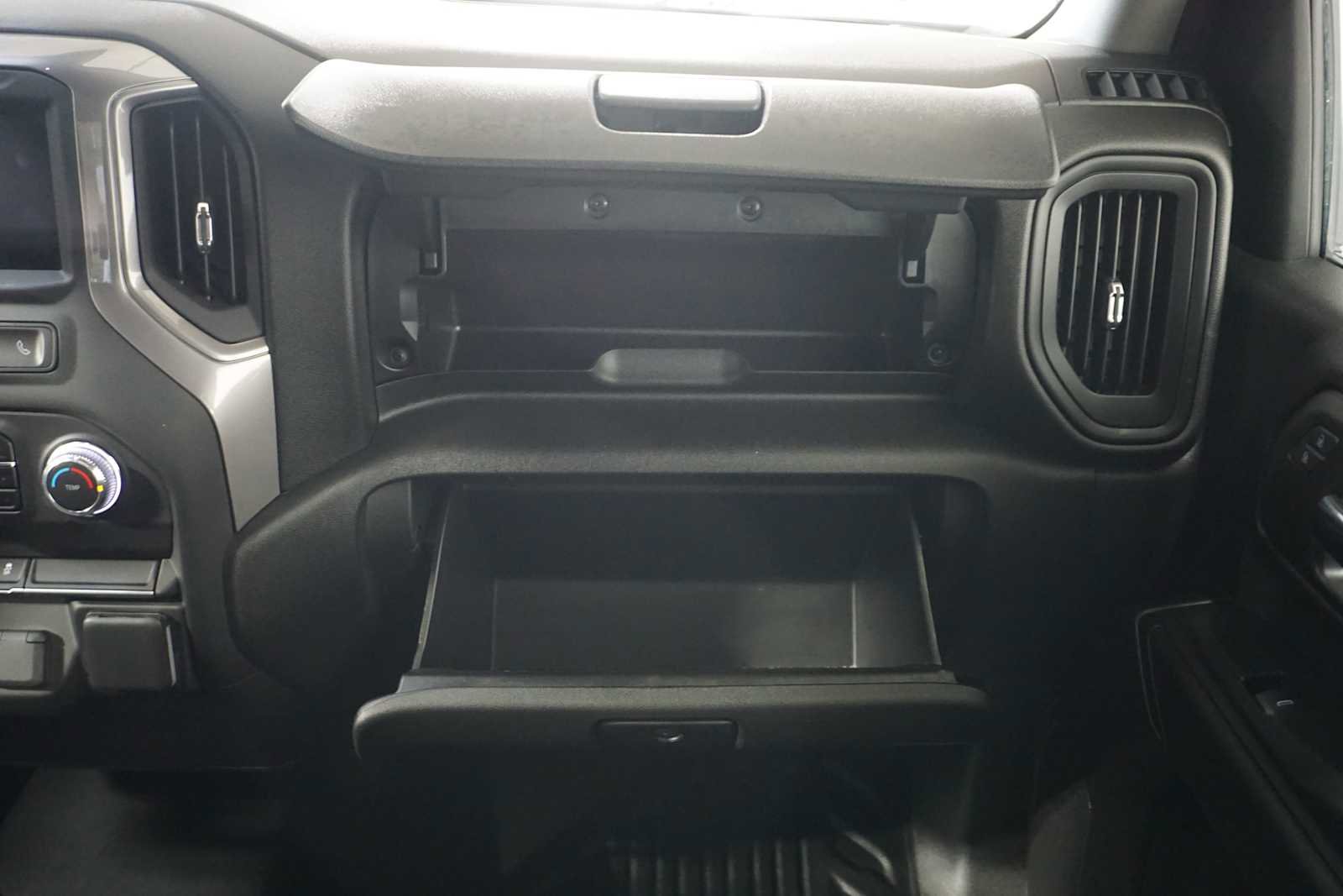 Certified 2024 GMC Sierra 2500 Pro w/ Convenience Package image 16