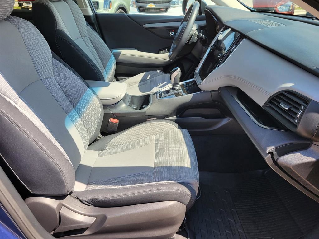 Certified 2022 Subaru Outback Premium image 8