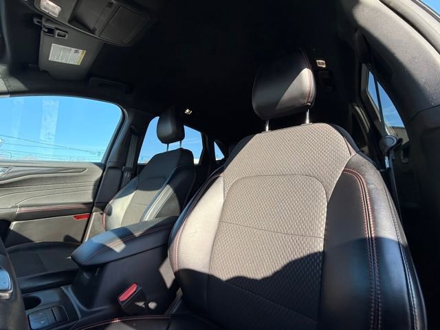 Used 2023 Ford Escape ST-Line image 26