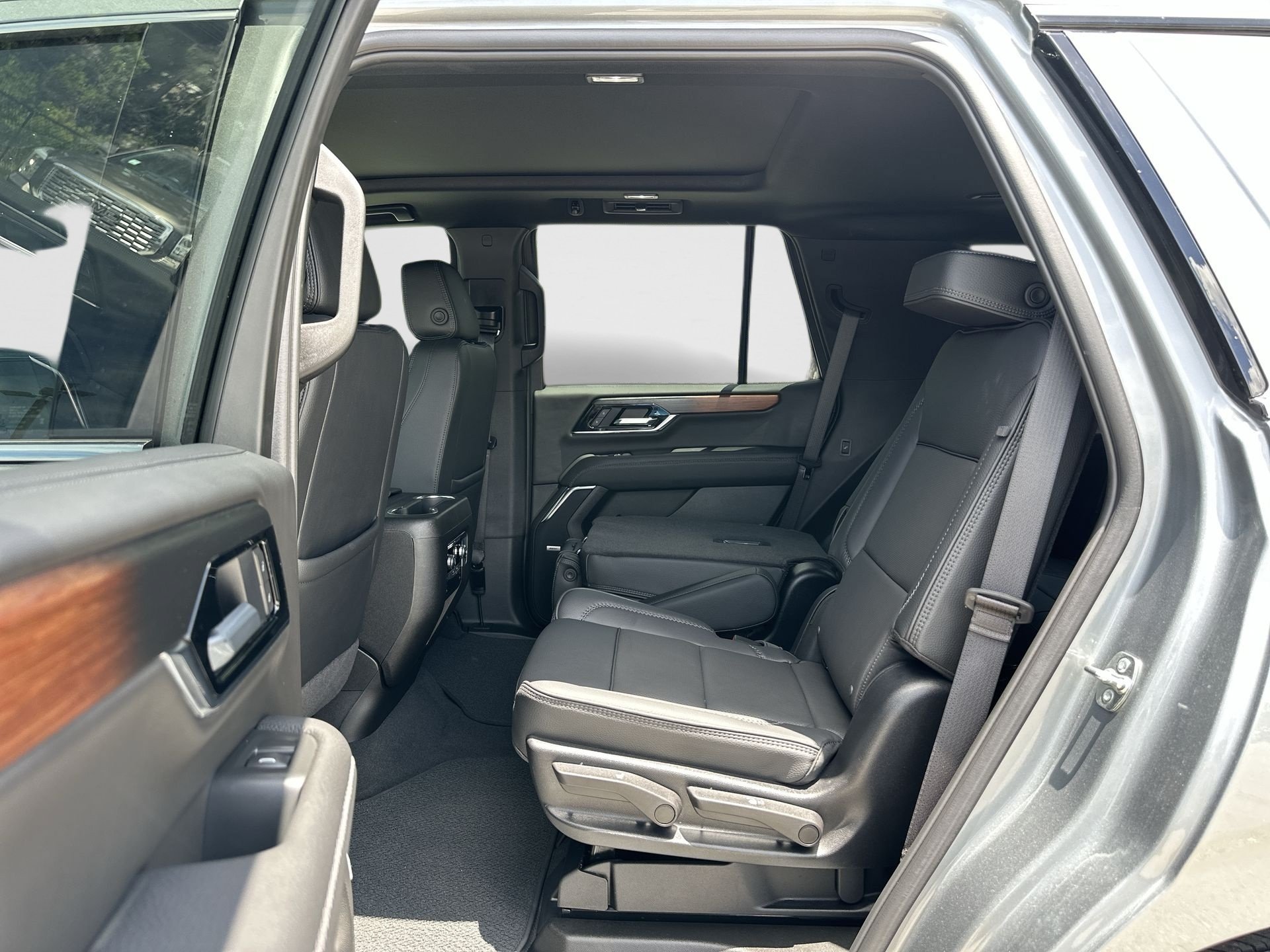 Certified 2026 GMC Yukon Denali w/ Sun & Power Step Package AWD/4WD image 25