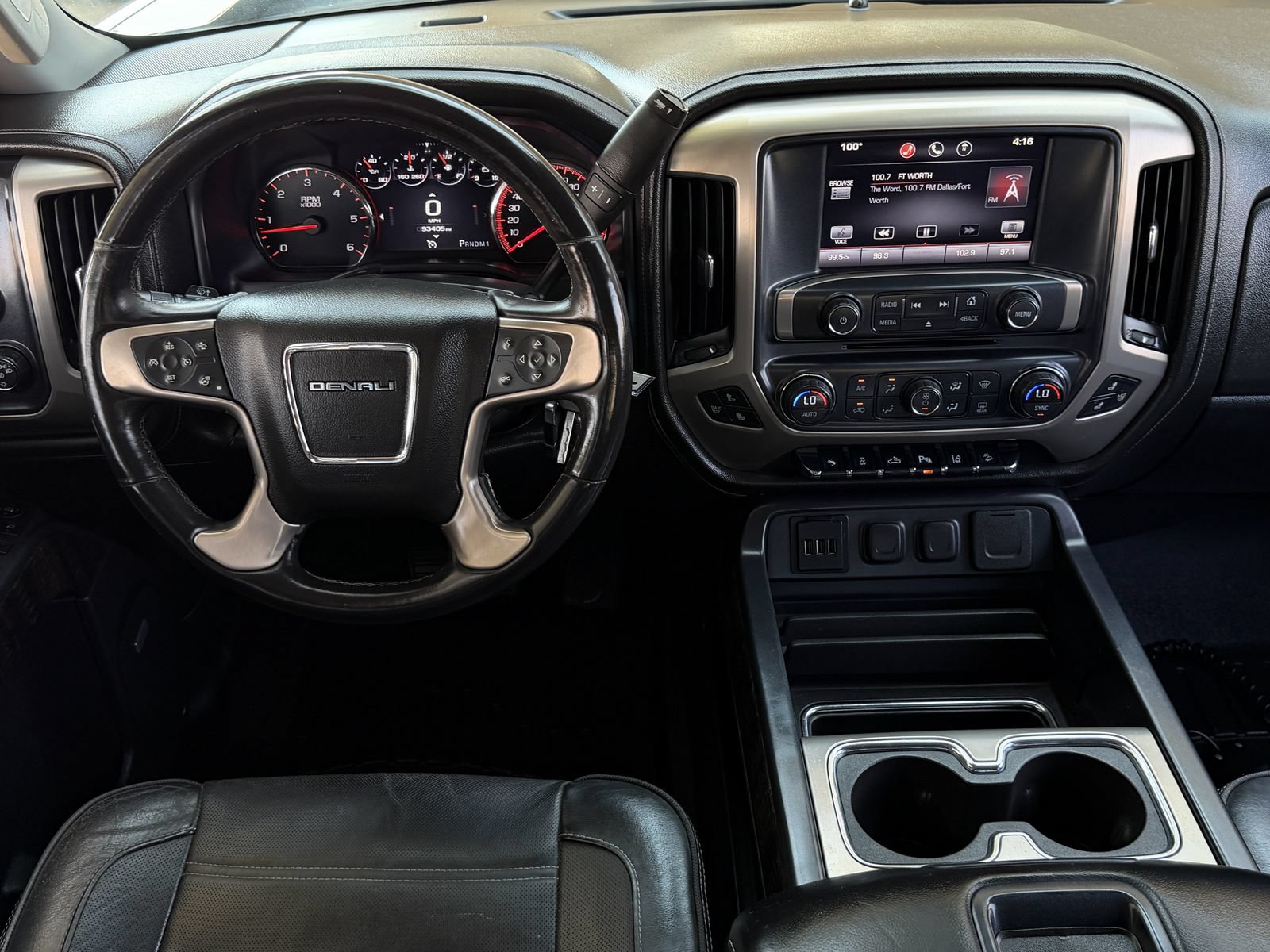 Used 2015 GMC Sierra 2500 Denali w/ Driver Alert Package AWD/4WD image 13