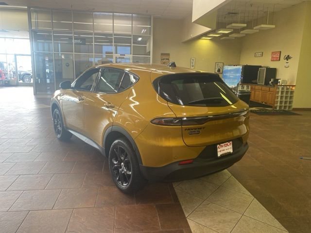 New 2024 Dodge Hornet GT w/ GT Blacktop Package AWD/4WD image 4
