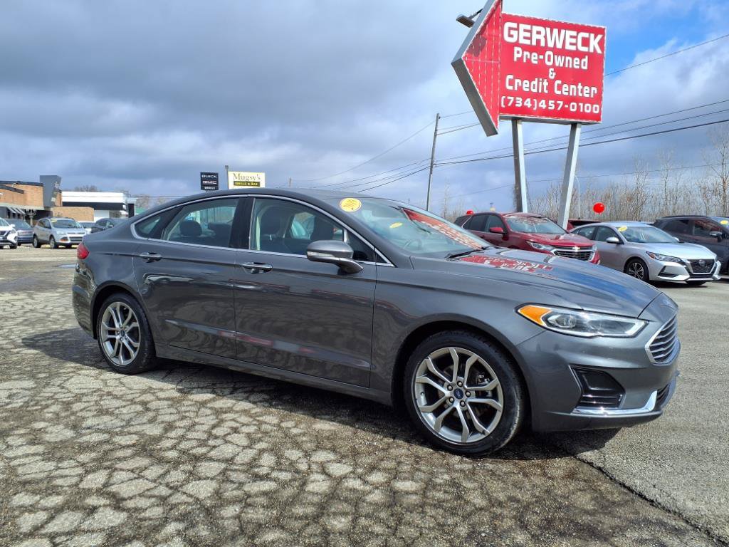 Used 2019 Ford Fusion SEL FWD image 1