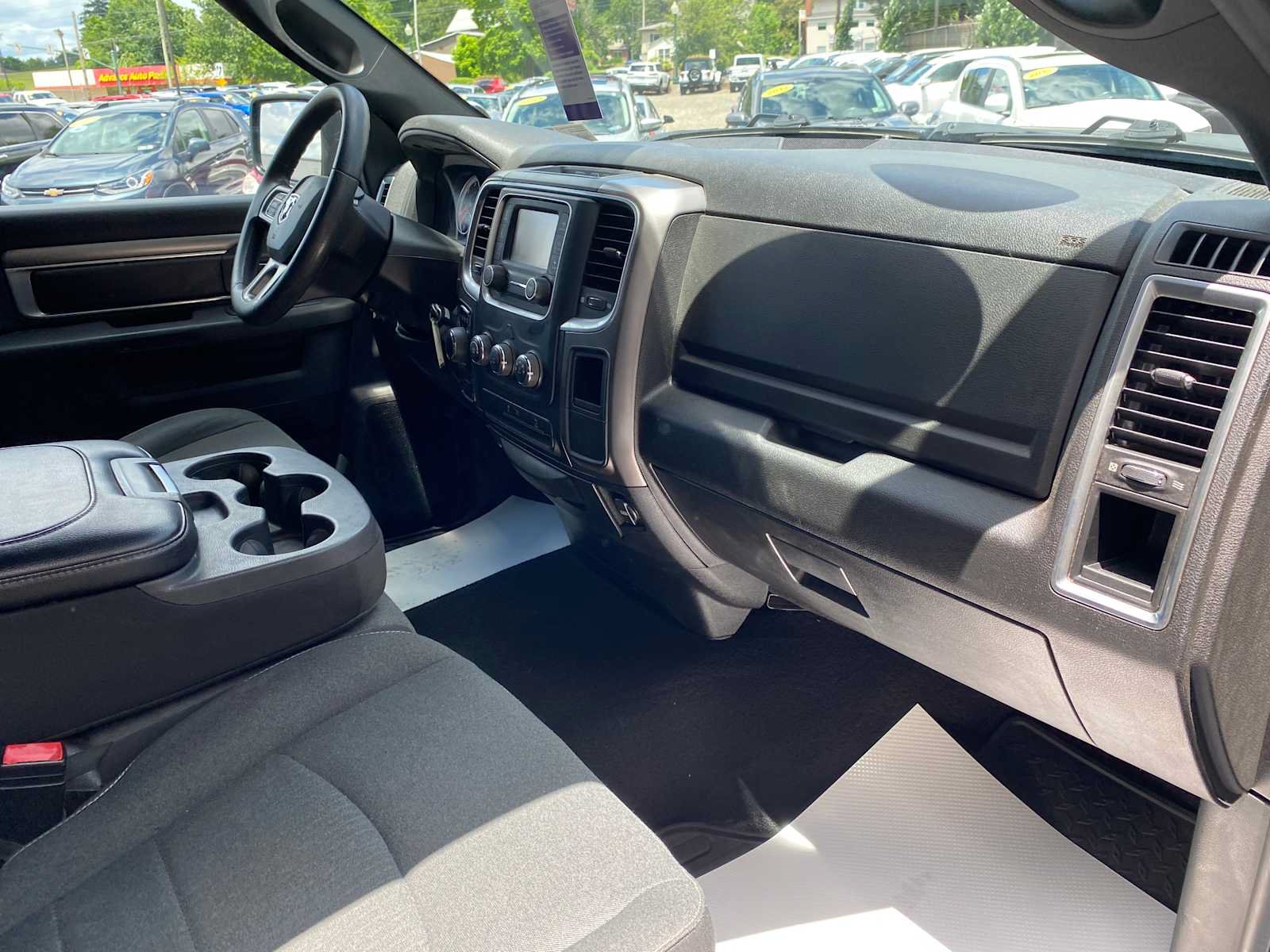 Used 2022 RAM 1500 Warlock w/ Warlock Decor Package AWD/4WD image 23