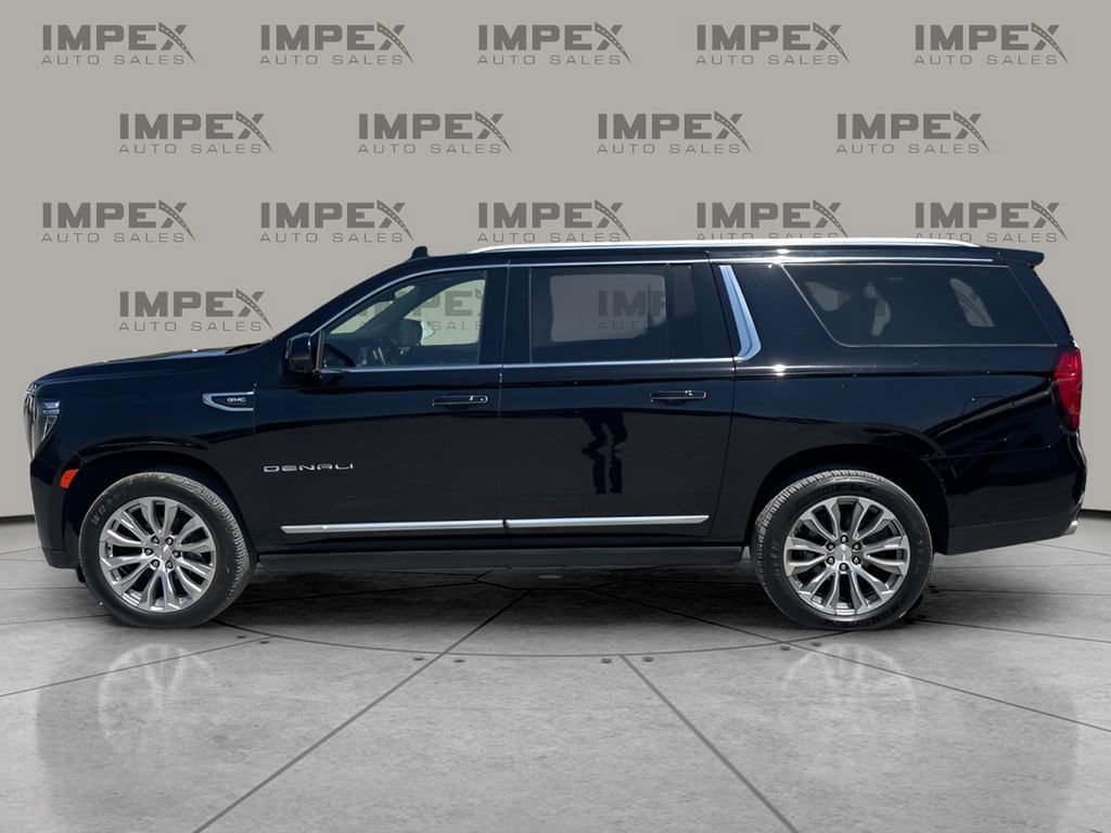 Used 2022 GMC Yukon XL Denali w/ Max Trailering Package AWD/4WD image 2