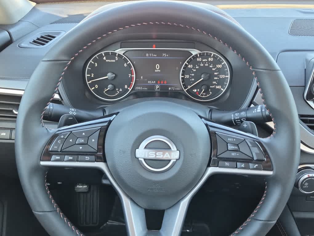 Used 2025 Nissan Altima 2.5 SR FWD image 14