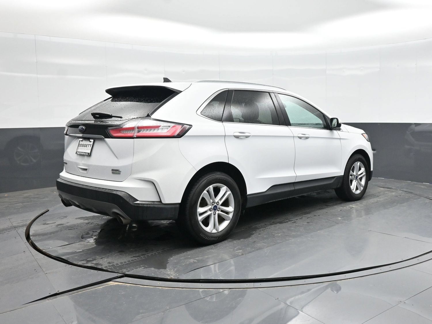 Used 2020 Ford Edge SEL FWD image 9
