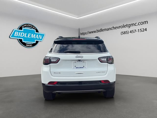 Used 2023 Jeep Compass Limited w/ Elite Group AWD/4WD image 7