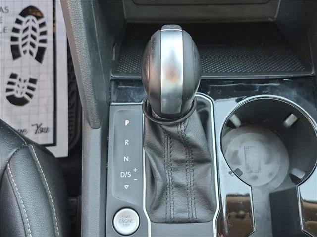 Used 2021 Volkswagen Atlas SEL AWD/4WD image 12