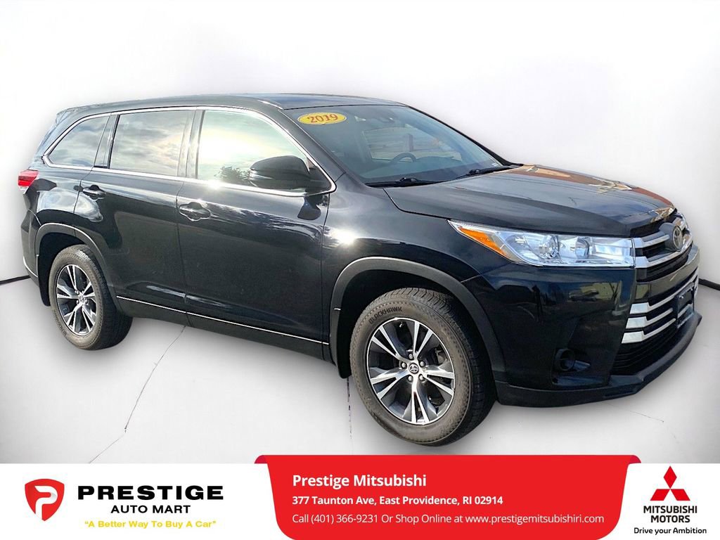 Used 2019 Toyota Highlander LE