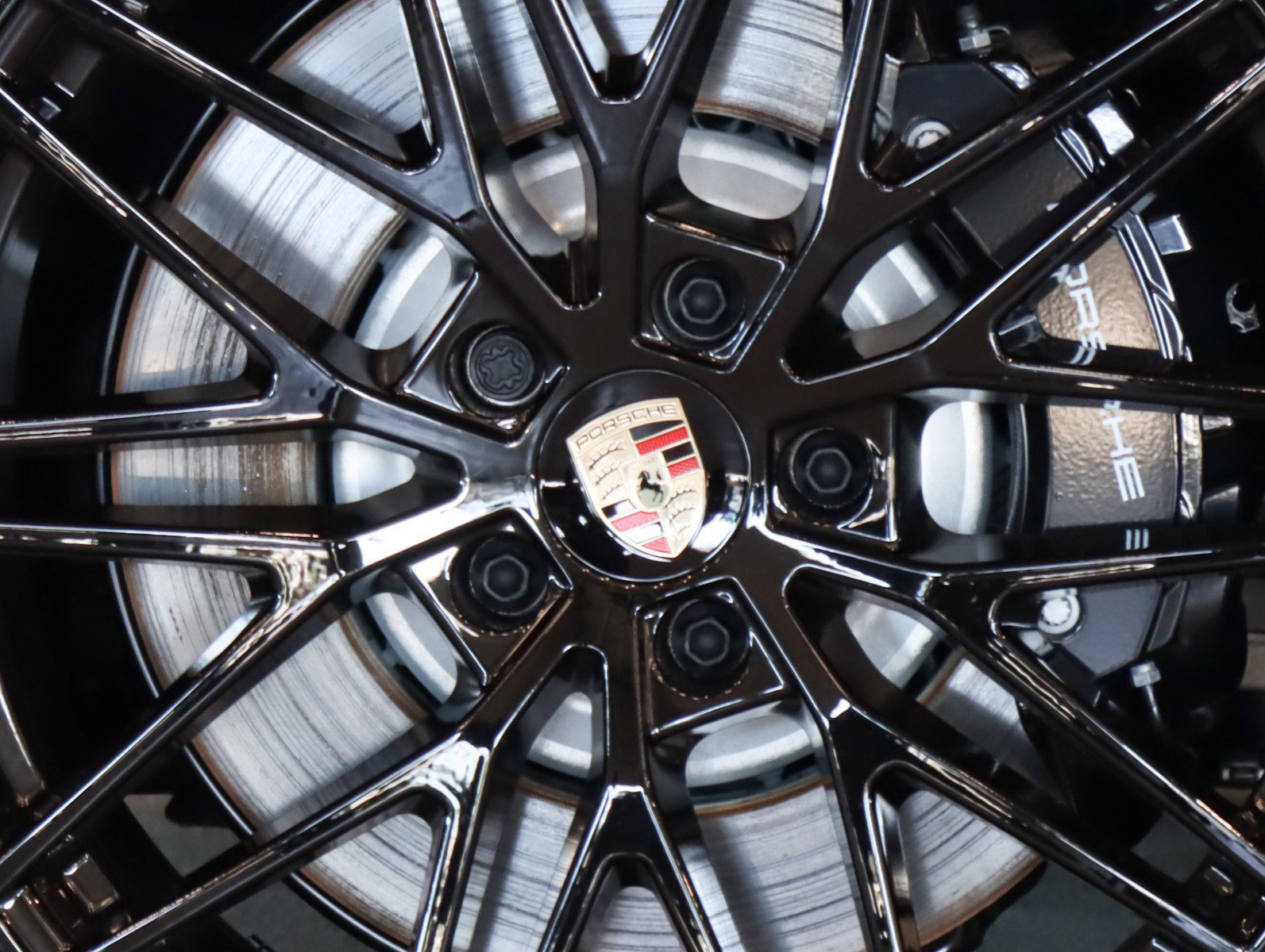 Used 2026 Porsche Cayenne GTS image 13