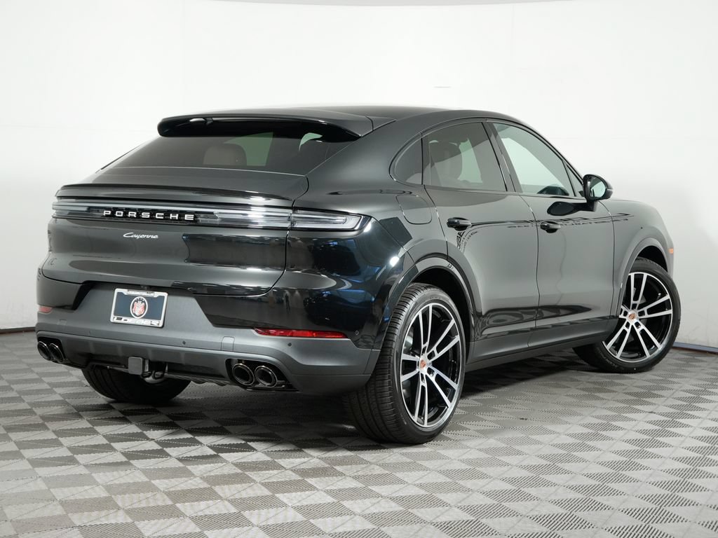 New 2026 Porsche Cayenne Coupe AWD/4WD image 7