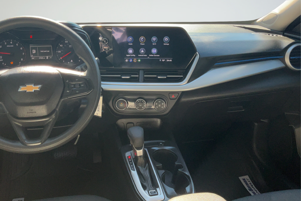 Used 2025 Chevrolet Trax LS w/ Driver Confidence Package FWD image 15
