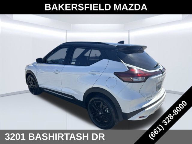 Used 2023 Nissan Kicks SR FWD image 3