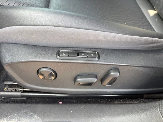 Used 2023 Volkswagen ID.4 Pro S AWD/4WD image 13