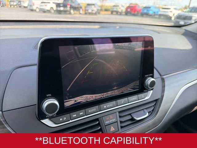 Used 2025 Nissan Altima 2.5 SV image 12