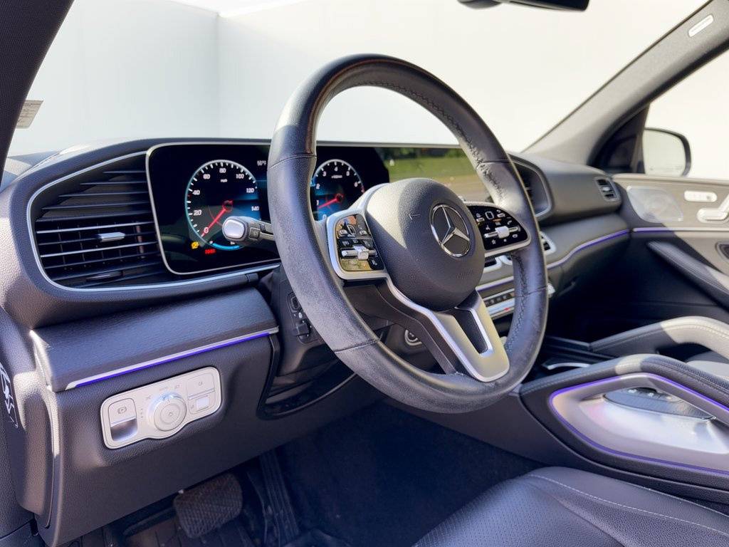Used 2021 Mercedes-Benz GLE 350 4MATIC image 4