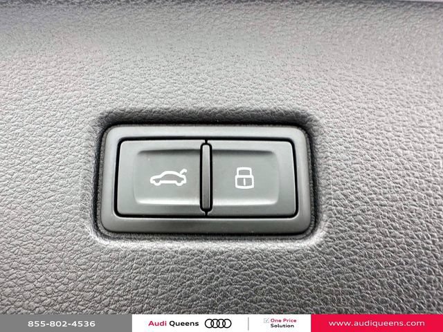 Used 2023 Audi Q5 2.0T Premium Plus w/ Premium Plus Package AWD/4WD image 11