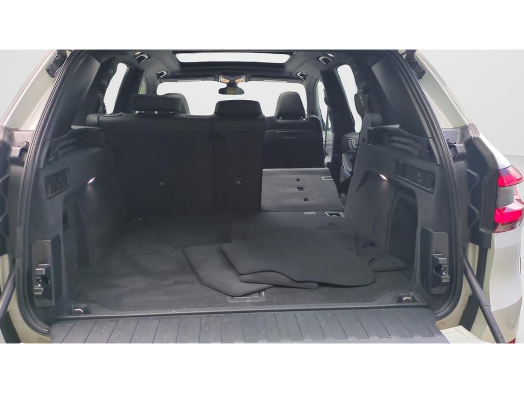 Used 2022 BMW X5 sDrive40i w/ Premium Package RWD image 17