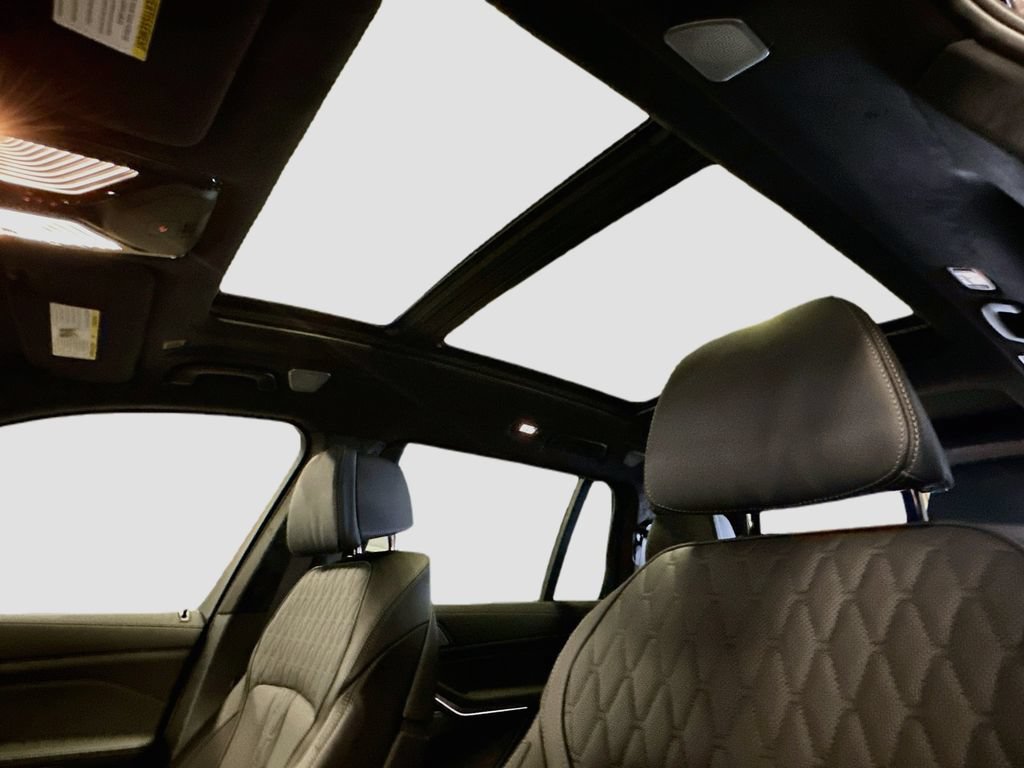 New 2027 BMW X7 M60i AWD/4WD image 23