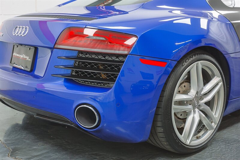 Used 2015 Audi R8 V8 AWD/4WD image 28