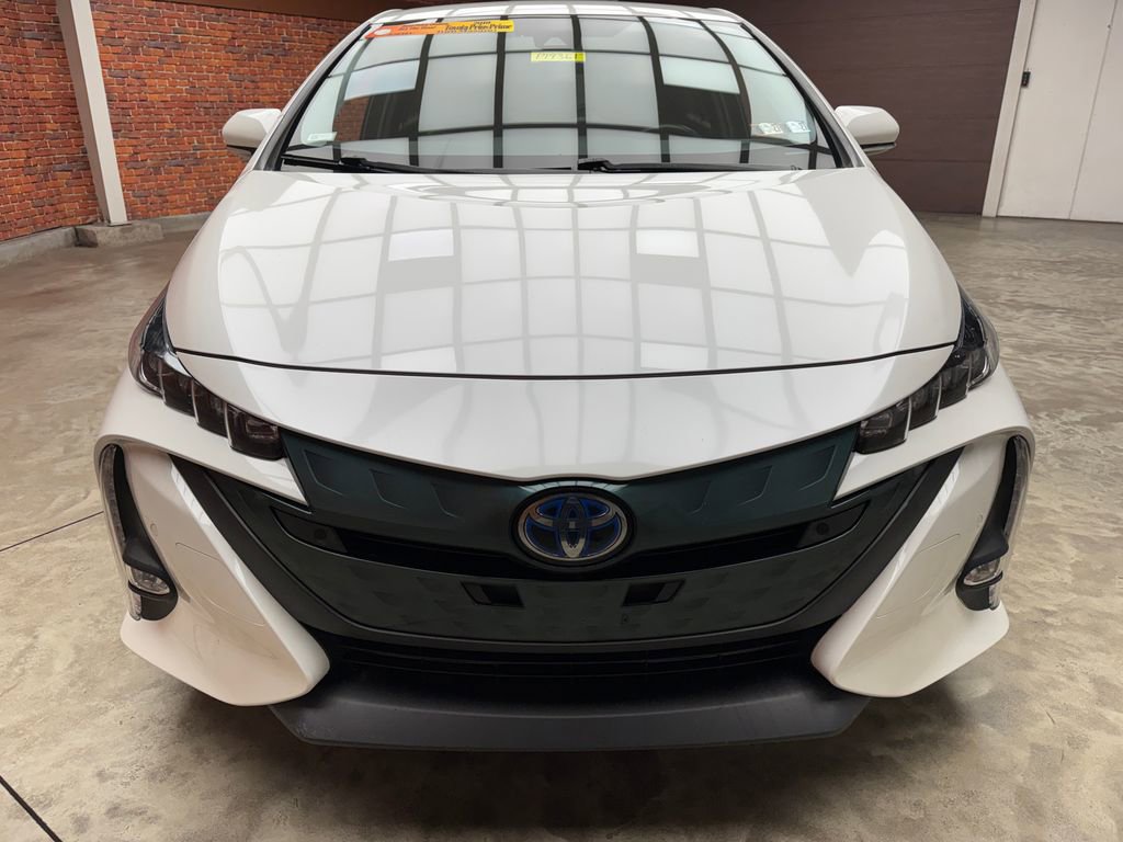 Used 2019 Toyota Prius Prime FWD image 7